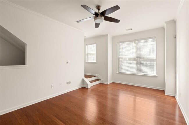 Building Photo - 380 Grant Cir SE