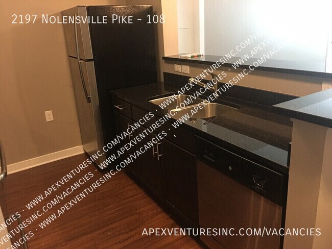Building Photo - 2197 Nolensville Pk