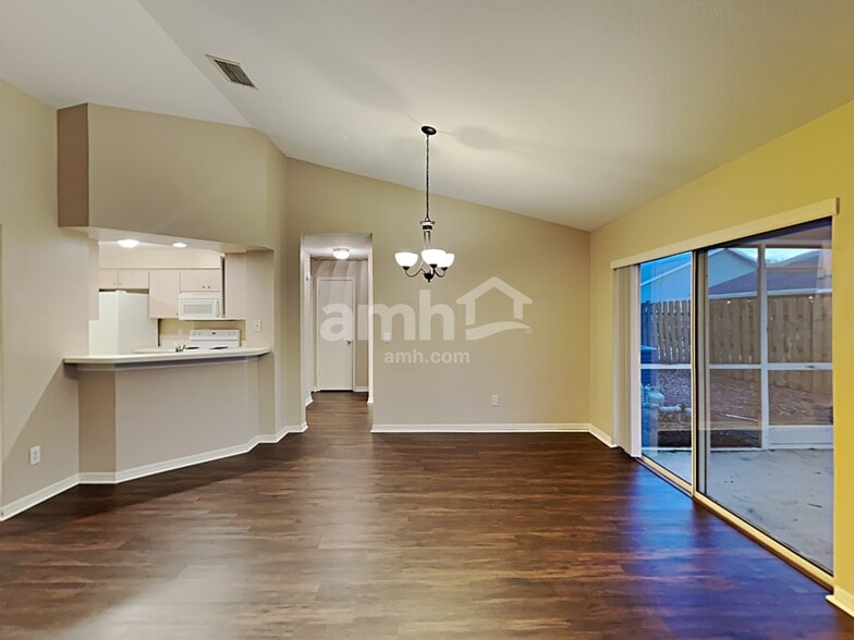 Building Photo - 4908 Rambling Rose Pl