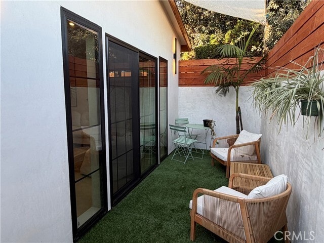 Building Photo - 6632 Fulton Ave