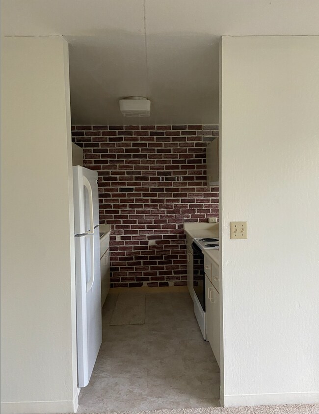 Building Photo - 95-029 Kuahelani Ave