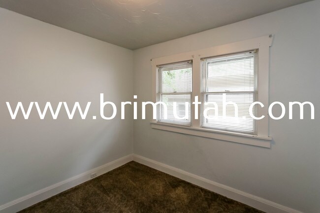 Building Photo - 1144 E 800 S