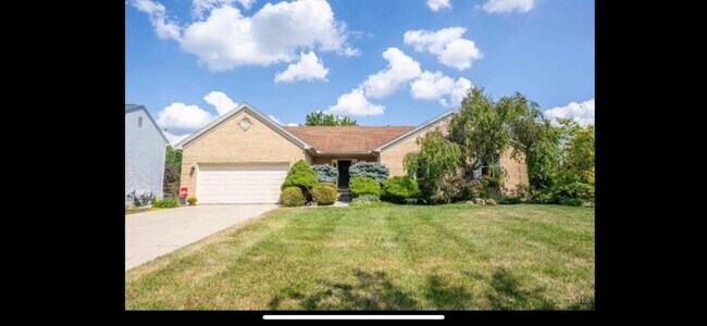 Building Photo - 4822 Sarah Dr