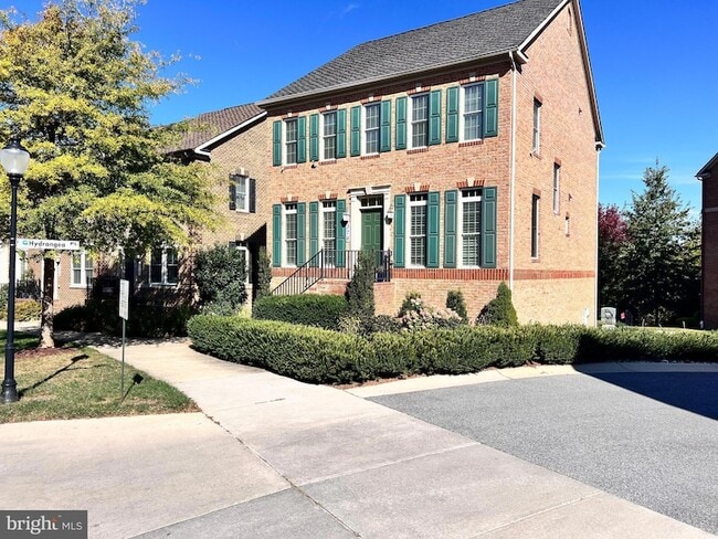 Primary Photo - 376 Parkview Ave