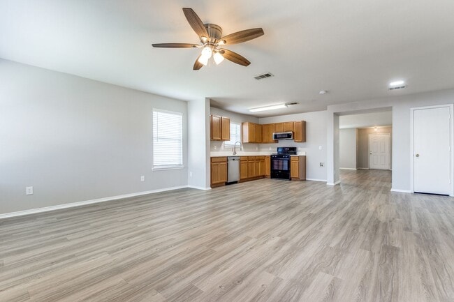 Building Photo - 7752 Highpoint Ridge