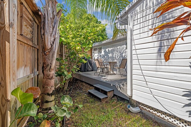 Building Photo - 23 Old Mission Ave