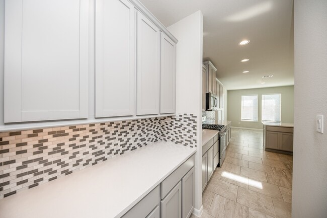 Building Photo - 6301 Superior Dr