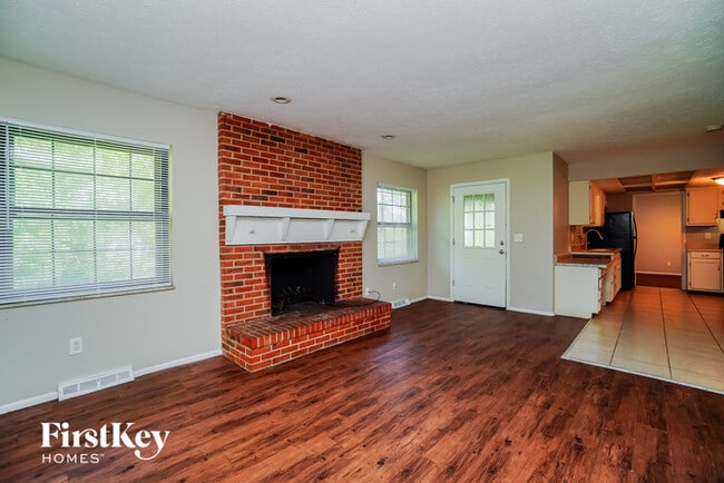 Building Photo - 5431 Maple Canyon Ave