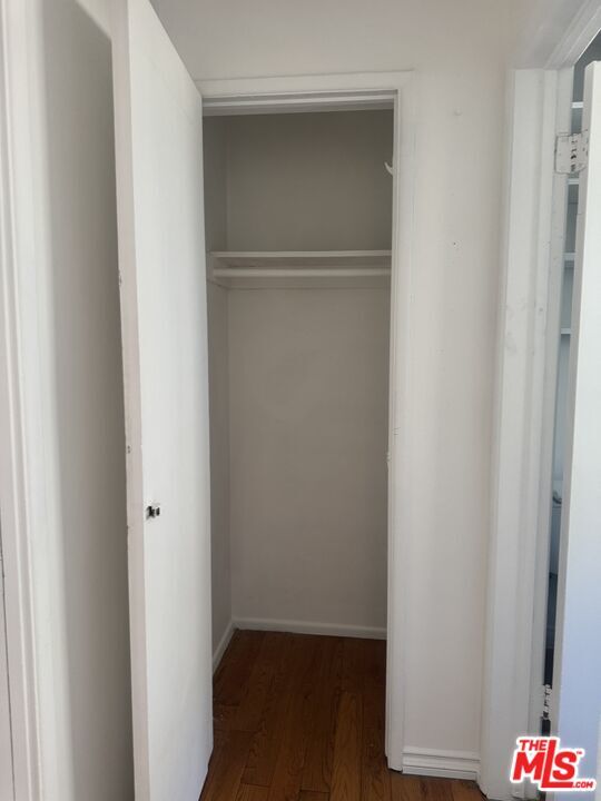 Building Photo - 4106 Rosewood Ave