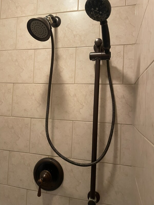 Building Photo - 2100 Cheltenham Rd