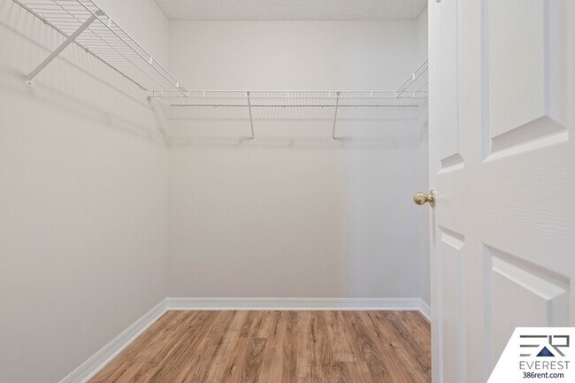 Building Photo - 25 Port Royal Dr