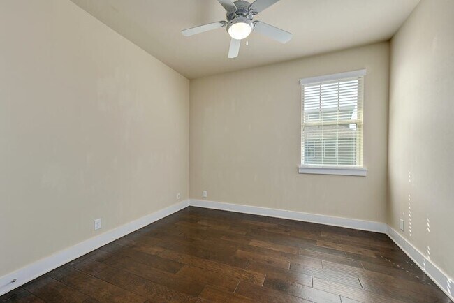 Building Photo - 7512 Easy Wind Dr