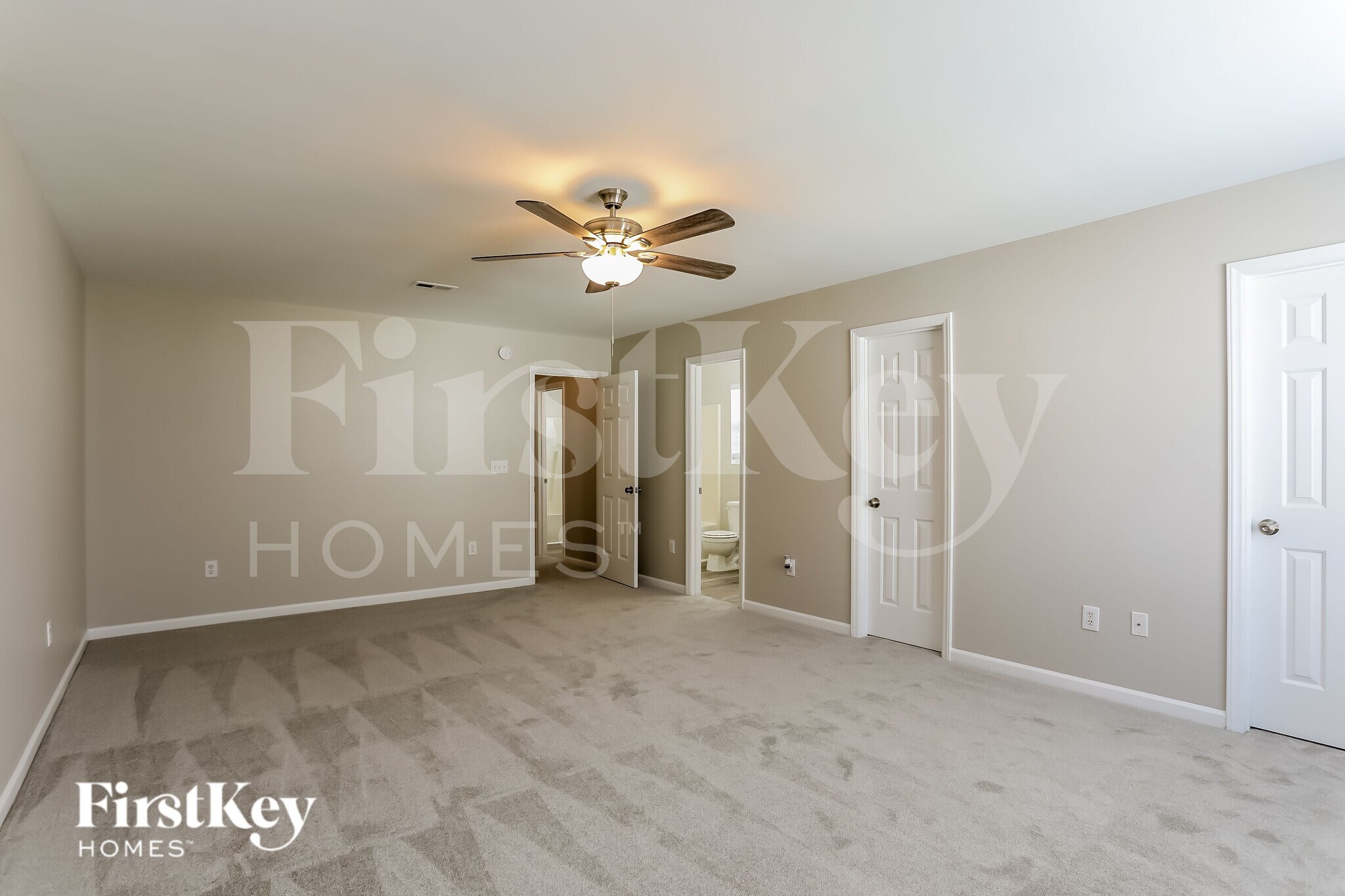 Building Photo - 708 Marjam Ln