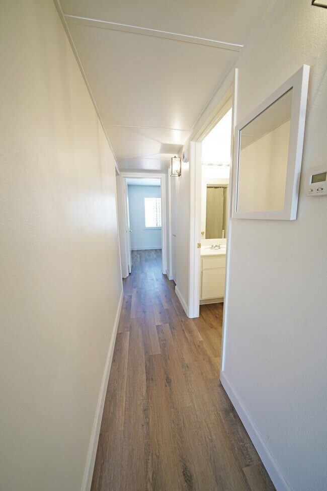 Building Photo - 28015 Sarabande Ln