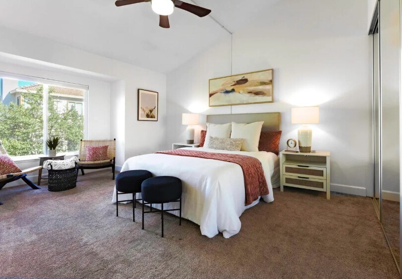 Bedroom - 364 Eastridge Dr