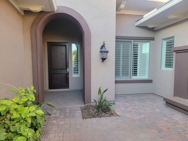 Building Photo - Captivating 5bd 4.5 bth in chandler