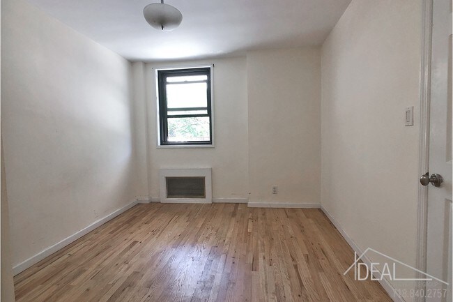 Building Photo - 483 Ocean Parkway #5BR