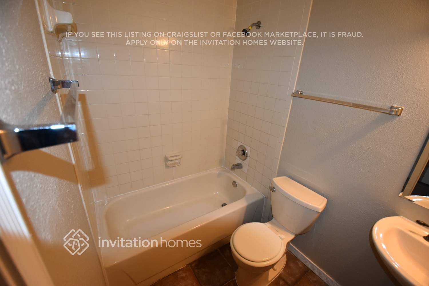 Building Photo - 12702 Sybila Pl