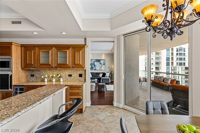 Building Photo - 2777 Paradise Rd