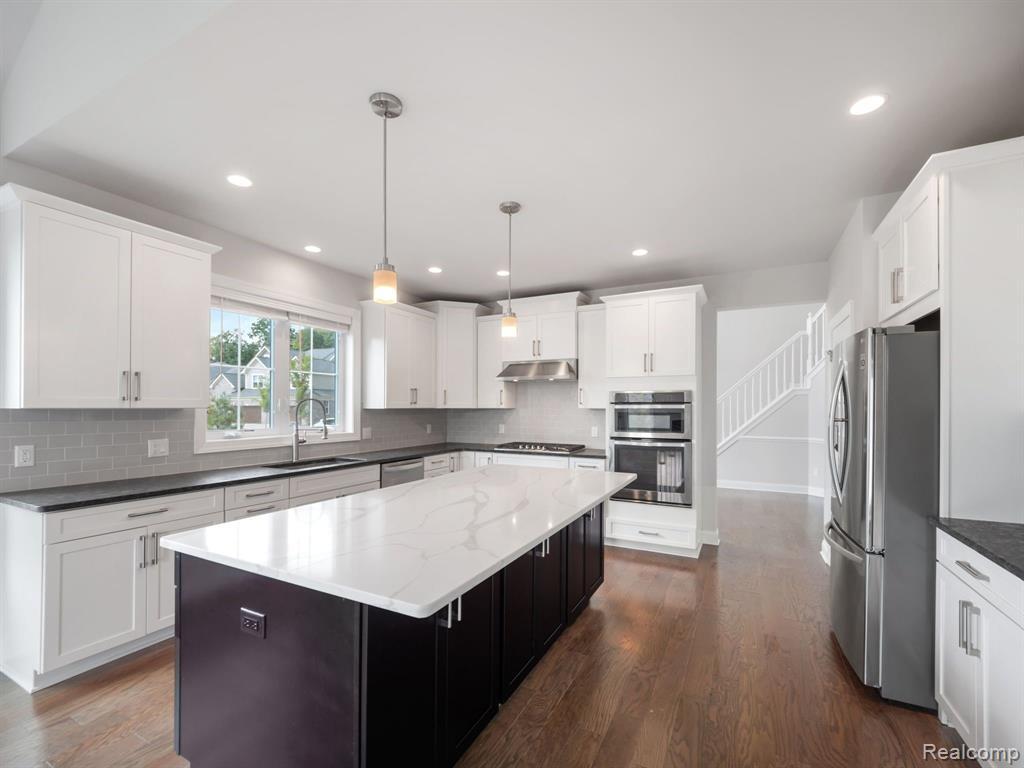 Building Photo - 3017 N Spurway Dr