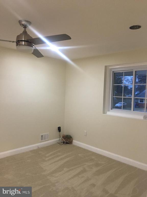 Building Photo - 13807 Eastland St