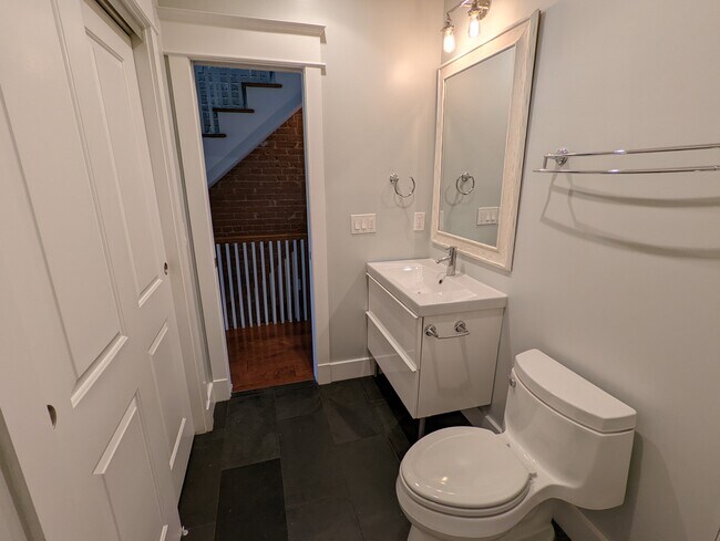 Building Photo - 228 F St NE