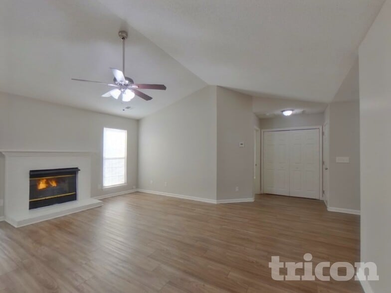 Building Photo - 8701 Brookstead Dr