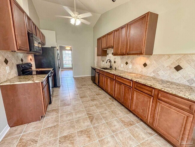 Building Photo - 5494 Keel Dr