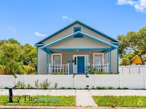 Building Photo - 2824 N 19th St