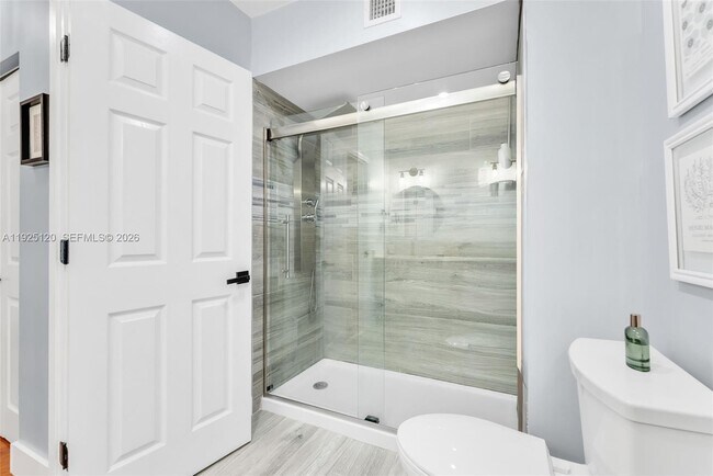 Building Photo - 5415 SW 126th Terrace