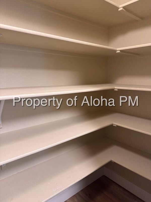 Building Photo - 3590 E Grand Forest Dr