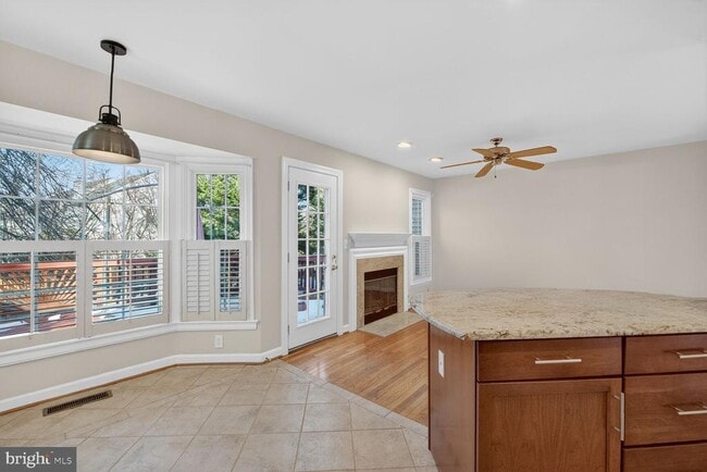 Building Photo - 8110 Meadow Springs Ct