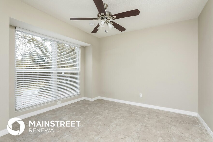Building Photo - 549 Antelope Dr