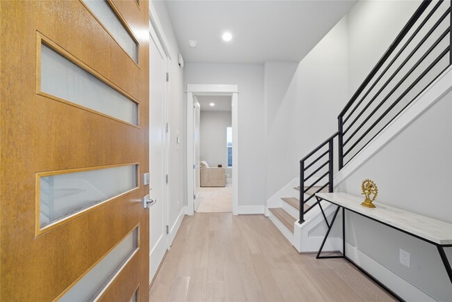 Building Photo - 1615 Wheeler Ave