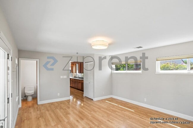 Building Photo - 1697 140th Ave