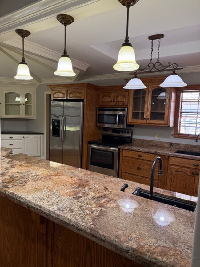 Building Photo - 4701 N 8th St