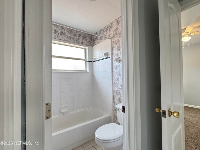 Building Photo - 1751 Daytona Ln