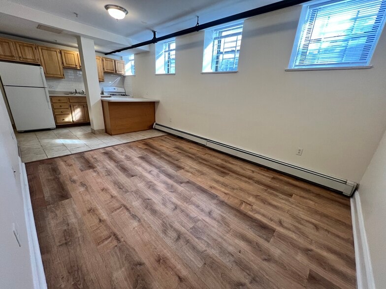 Building Photo - 1188 Commonwealth Ave