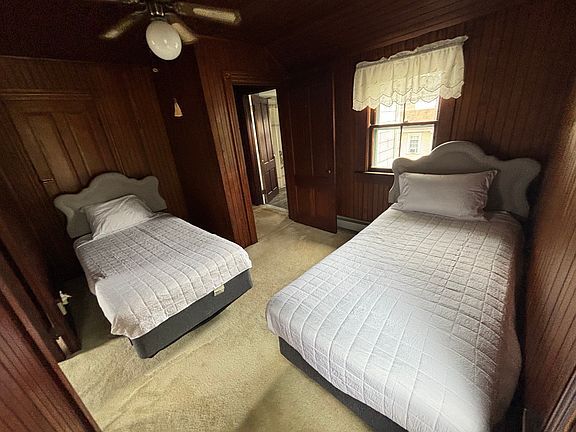 Building Photo - 1511 River Rd