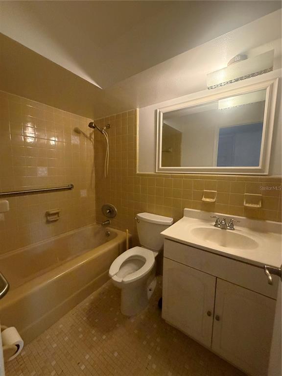 Building Photo - 15340 Mallory Ln