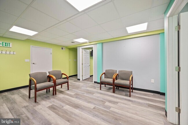 Building Photo - 7917 Wise Ave