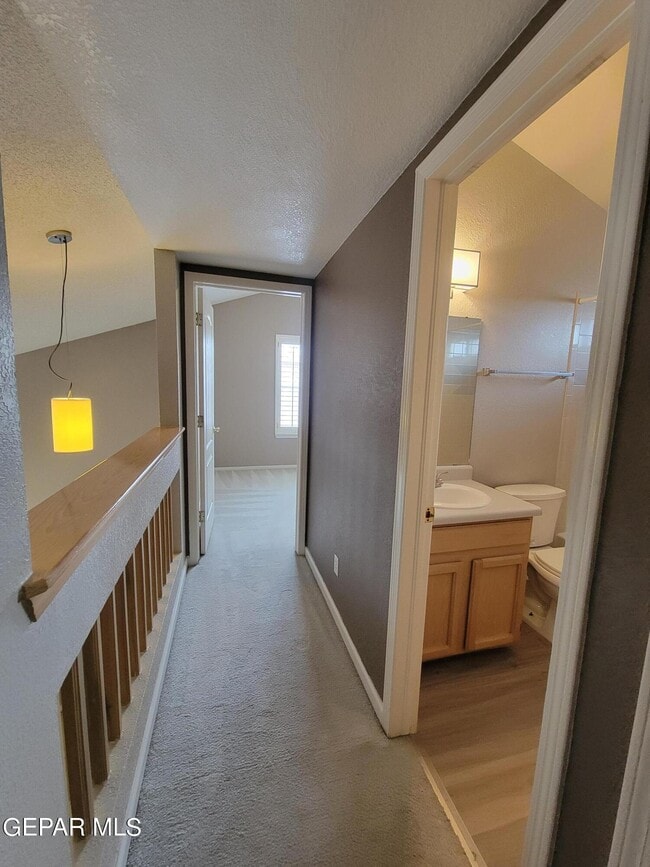 Building Photo - 7225 Tierra Taos Dr