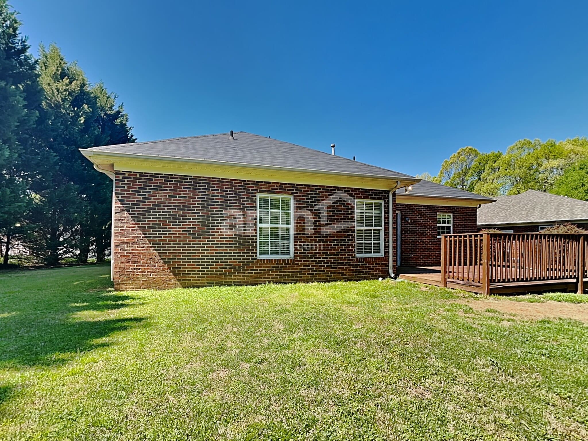 Building Photo - 202 Mare Ct