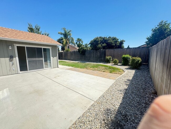 Building Photo - 3 bed 2 ba house in S. Yuba City