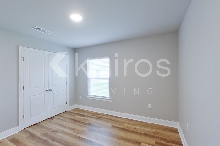 Building Photo - 13742 Willowmore Dr