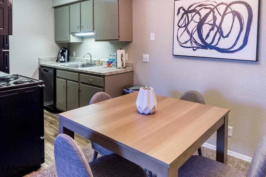 Building Photo - 6326 S 107th E Ave