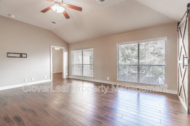 Building Photo - 1231 Via Belcanto
