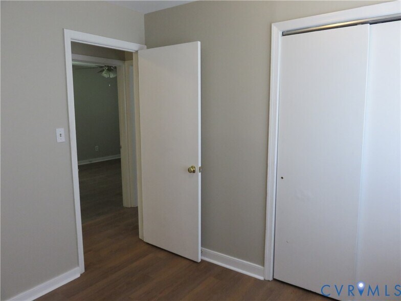 Building Photo - 4824 Belle Glade Dr