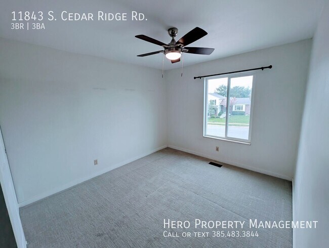 Building Photo - 11843 S Cedar Ridge Rd