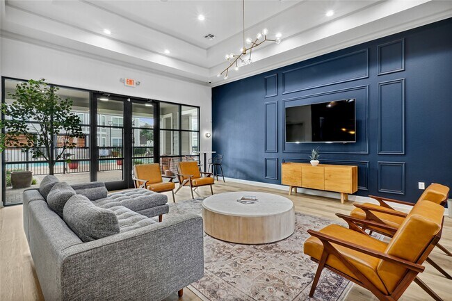 Building Photo - 9494 Humble Westfield Rd